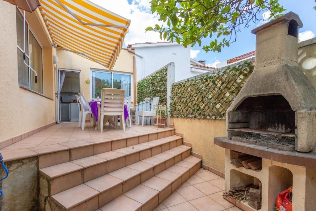 S46-Casa De Vacaciones Climatizada Con Piscina, En El Centro Junto Al Mar, Barbacoa Y Wiifi 艾姆布里亚布拉瓦 外观 照片