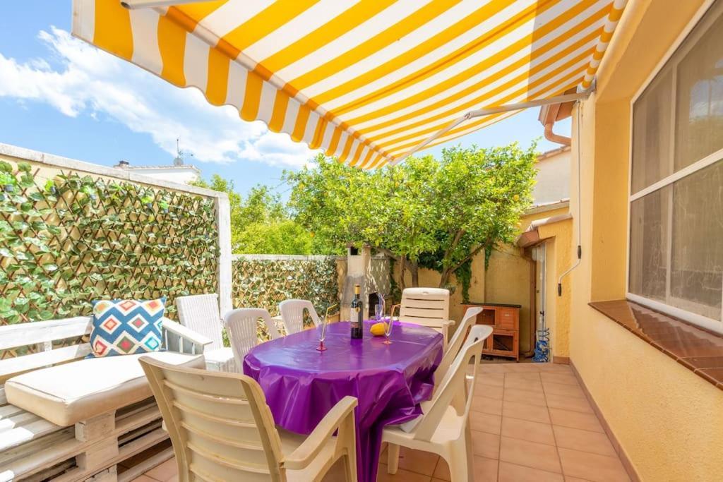 S46-Casa De Vacaciones Climatizada Con Piscina, En El Centro Junto Al Mar, Barbacoa Y Wiifi 艾姆布里亚布拉瓦 外观 照片